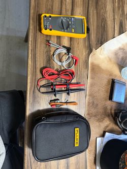 Fluke 179 True RMS Multimeter