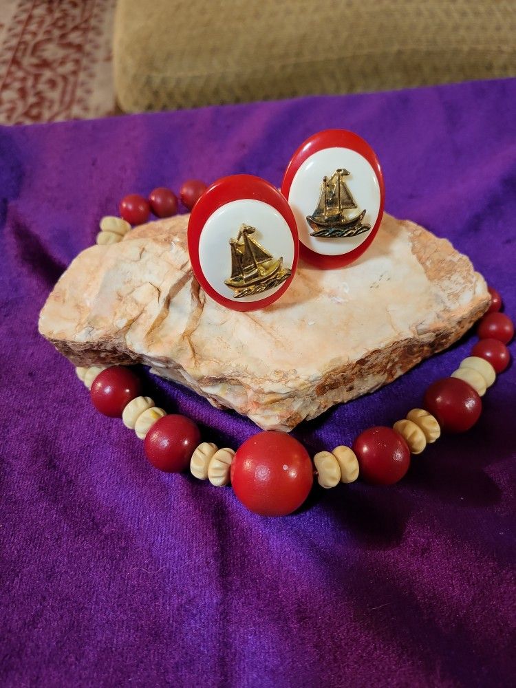 Red & White Vintage Clip Earrings & Choker