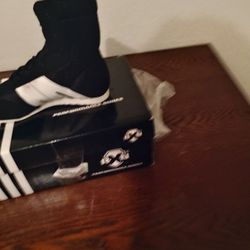 Kids Brand New Boxing / Wrestling Shoes 