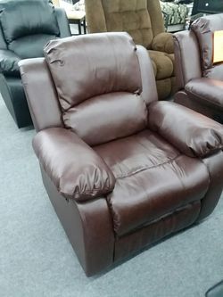 Floor Model Recliner