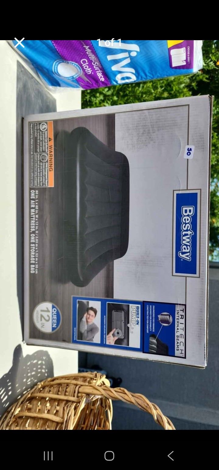 inflatable air mattress