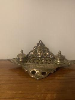 Bronze stand