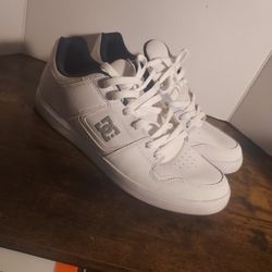 Lightly Used DC Skate Shoes Size 13 $25