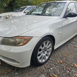 BMW 328i