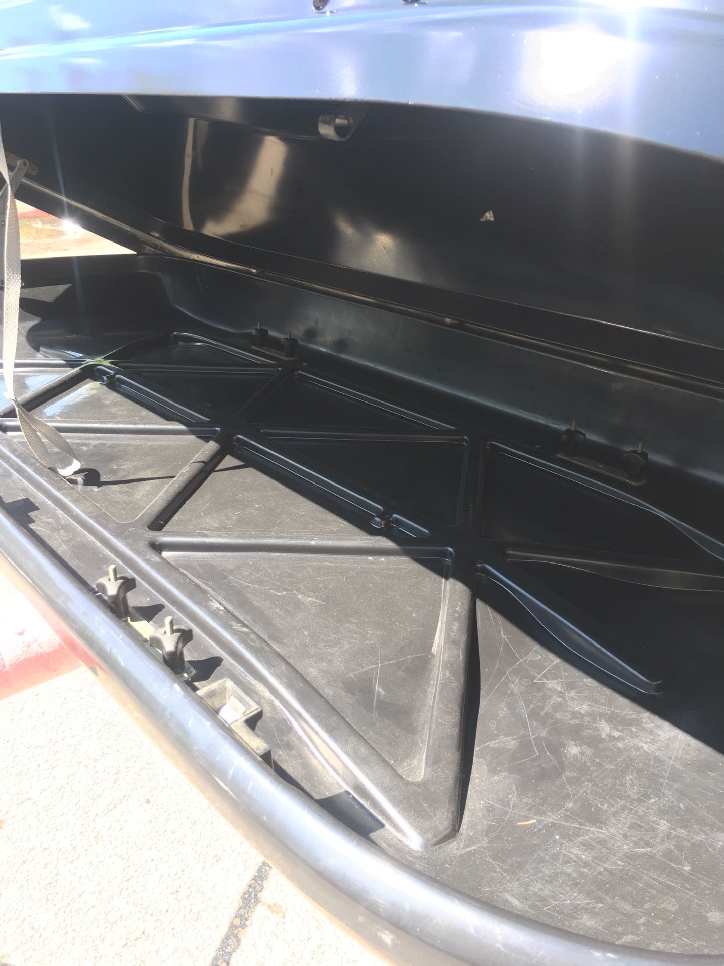 Sears xcargo luggage cargo carrier roof box for Sale in Yorktown, VA
