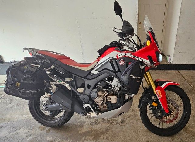 2016 Honda Africa Twin DCT