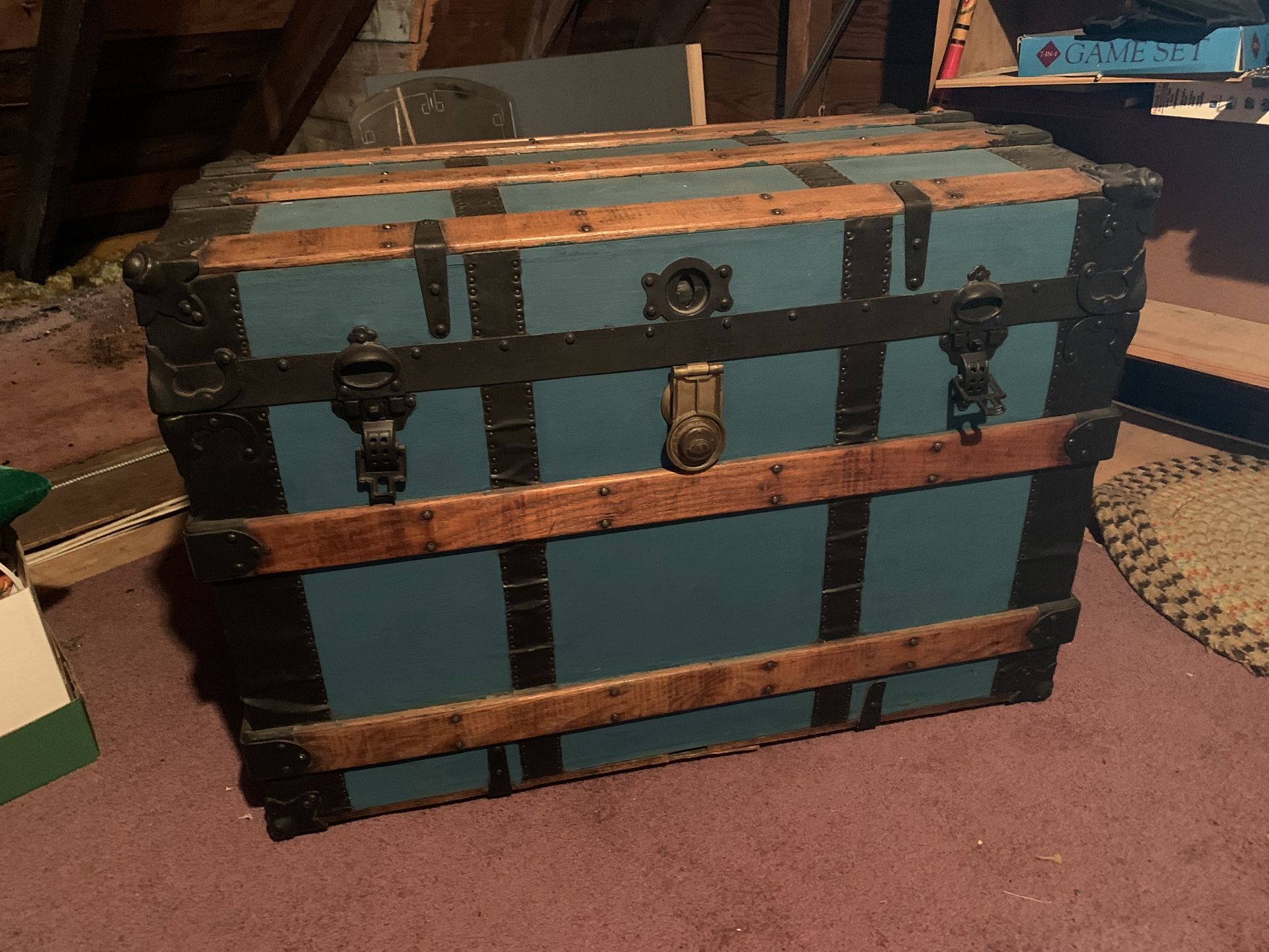 Vintage Trunk
