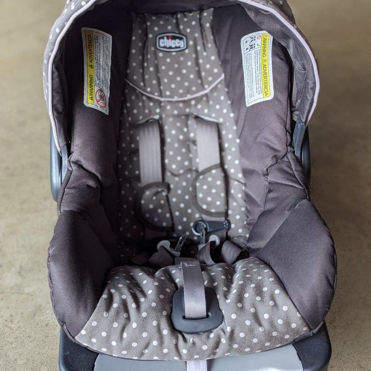 chicco keyfit 30 infant car seat + Base..MUST GO, Moving Out!