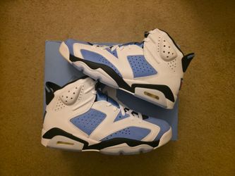 Nike Jordan 6 University Blue Size 10