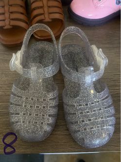 Girl shoes