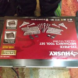 Brand New Never Opened Husky Tool Set