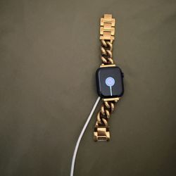 Apple Watch Series 8 Gold Band