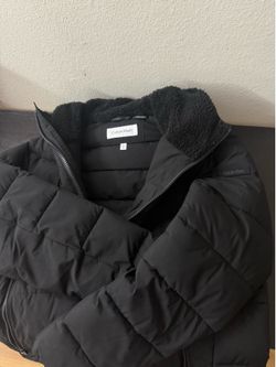 New Calvin klein puffer jacket (send offers)