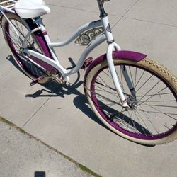 26-in Men's And Women's Cruisers, All Cleaned And Lubed