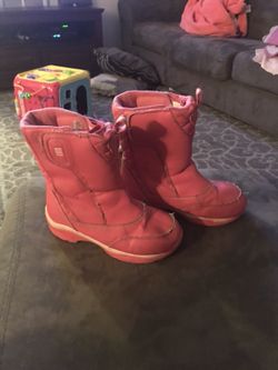 Girls snow boots