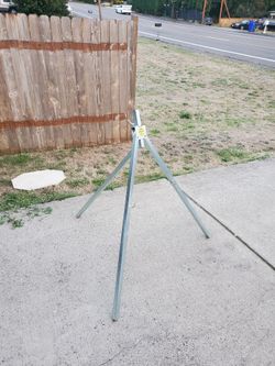 Stand 51" Long.