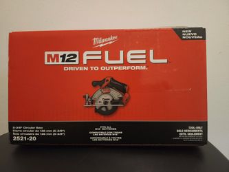 Milwaukee M12 Cordless Circular Saw