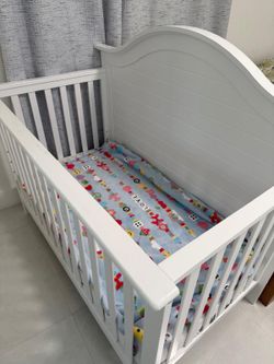 Crib with mattress