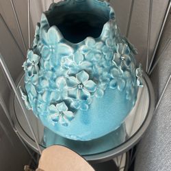 Pier 1 Import Beautiful Flower Vase Turquoise 