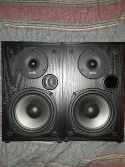 Polk audio speakers