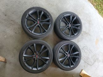 TRD 18" Rims with Tires PTR56-18131-Set