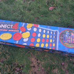 Giant Connect 4 Yard Game