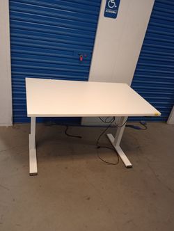 Electric Sit And Stand Ergonomic Desk