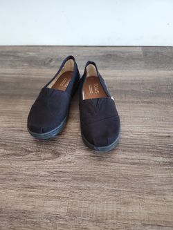 Kids Tom's Shoes