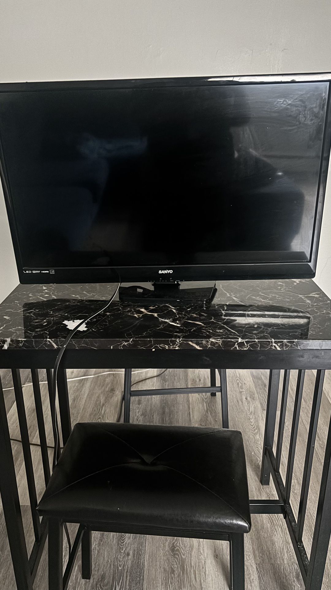 32in Tv