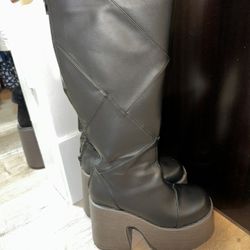 Demonia Black and brown platform boots