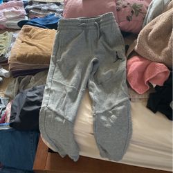 Boys Size 7 Jordan Joggers 