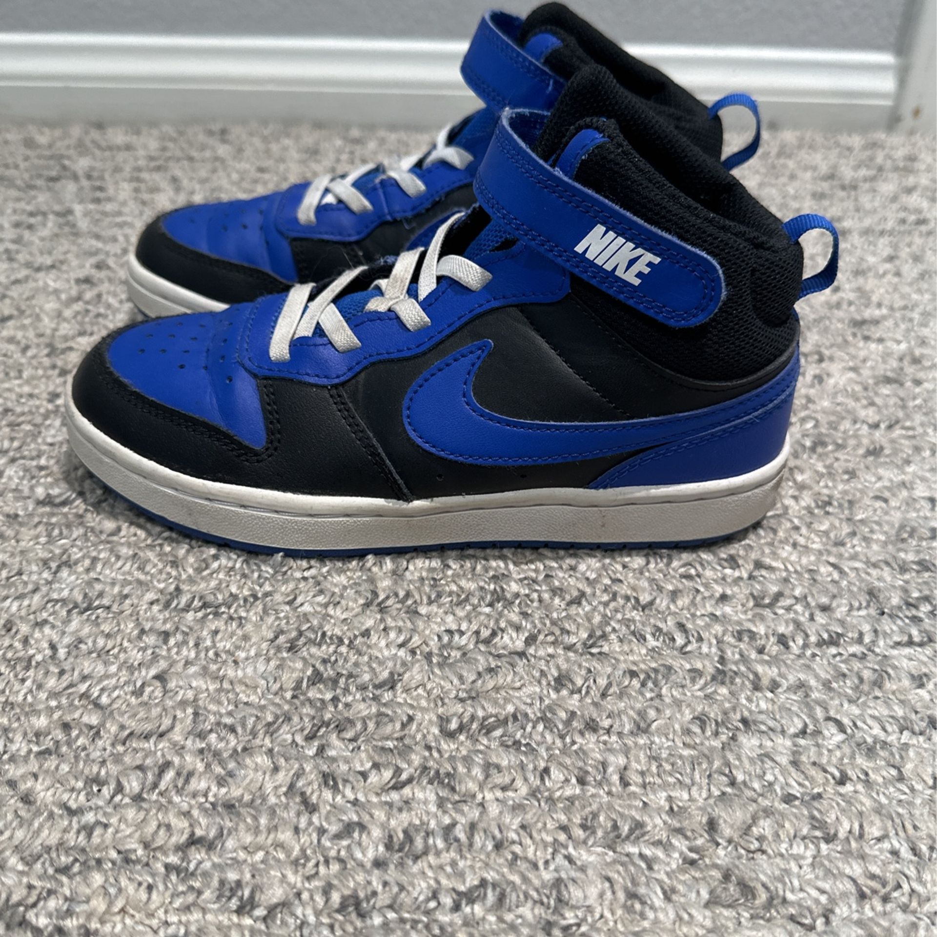 Nike boys size 1.5y