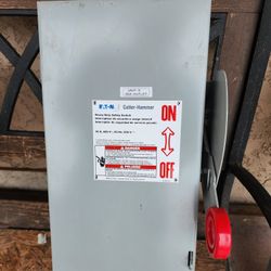 30 Amp 3 Pole 600 Volt  Fused Disconnect
