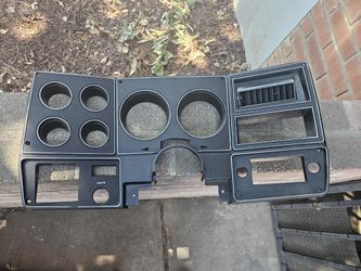 Dash Bezel 78-80 Chevy Trucks w/AC