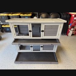 Small Pet/Animal Hutch