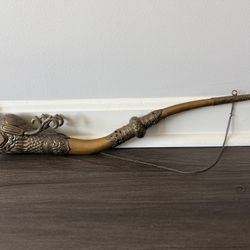 Ornate Dragon Horn – Ceremonial Asian Design