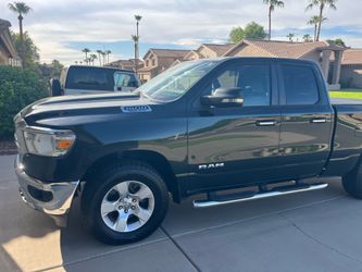 2019 Dodge Ram 1500 4x4 Bighorn