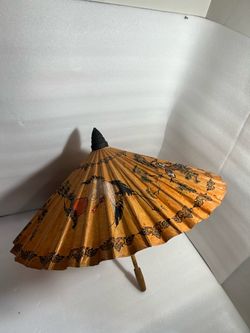 Vintage Hand-Painted Oil-Paper Umbrella with Crane and Pine Motif