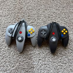 NINTENDO 64 N64 GRAY AND BLACK CONTROLLER USED