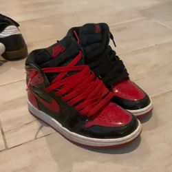 Jordan one patent bred size 3.5