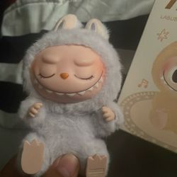 Labubu Zizi 