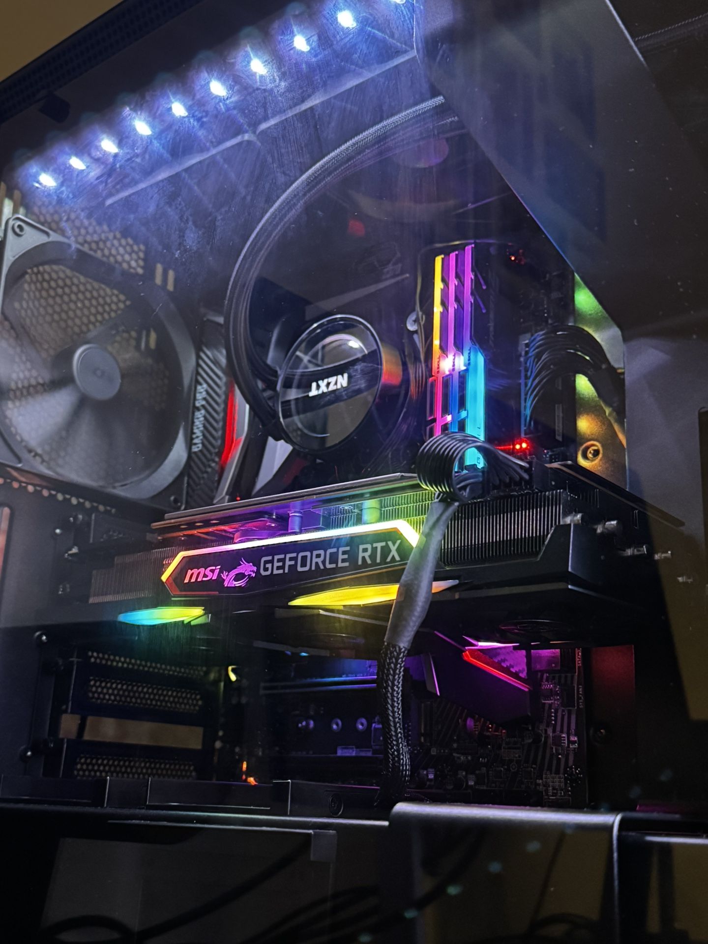 !! i7 8700k RTX 2080 MSI GAMING X TRIO 24gb GSKILL 256gb NVME 2