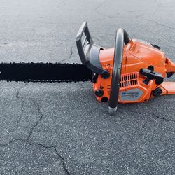 Husqvarna Commercial Gas Chainsaw 