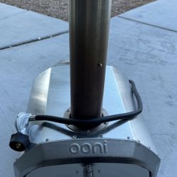 Ooni Karu 12 Multi-Fuel Outdoor Pizza Oven. Wood or Gas