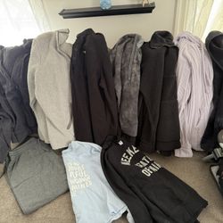 Lot Of Xl-xxl Sweatshirts 