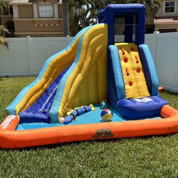 Giant Blow Up Kids Waterslide Bounce House