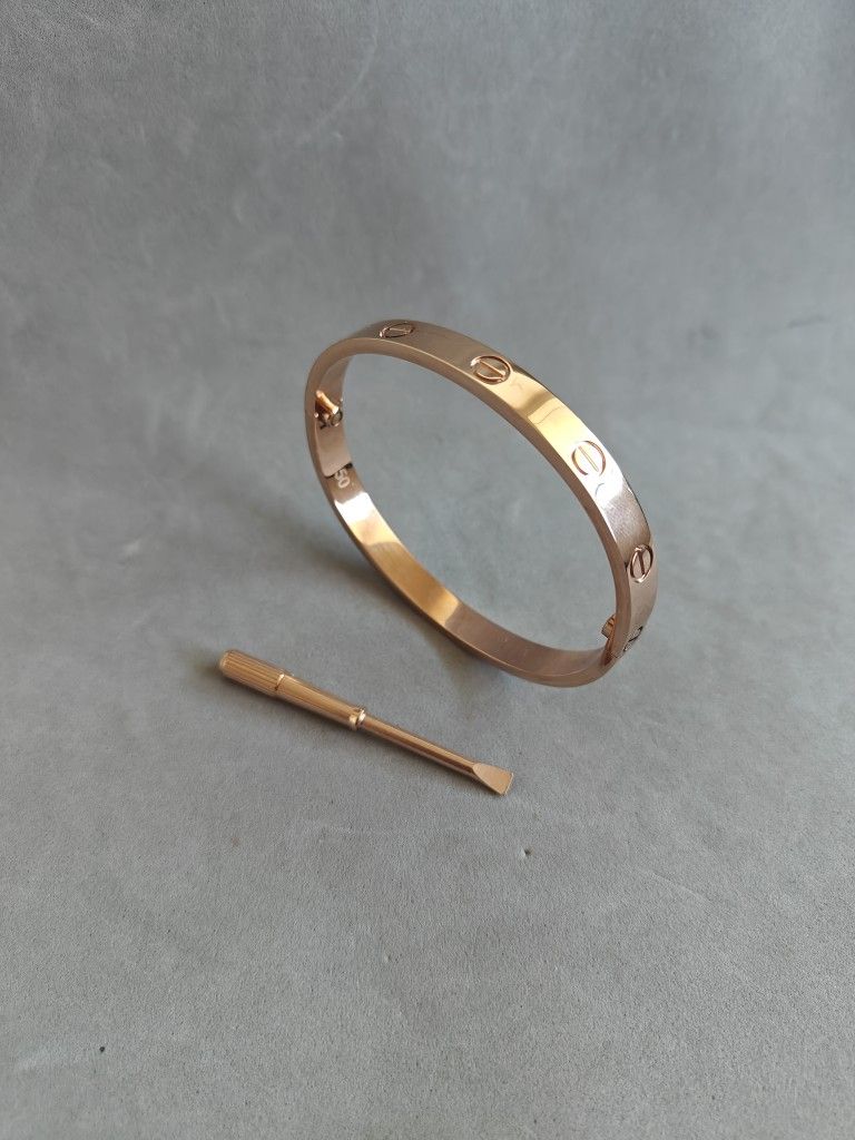 Love Rose Gold Unisex Bracelet