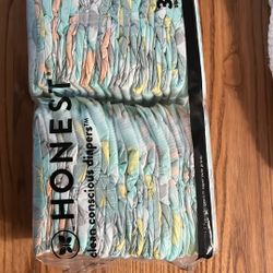 Honest Newborn Diapers, Unopened 36 Diapers Less Than 10 Lbs