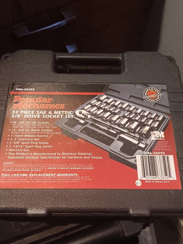 Metric Drive Socket Set & Lug Wrench
