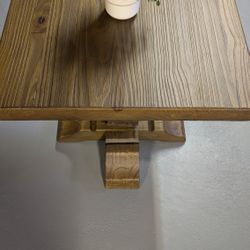 Side Table End table New